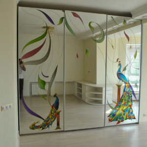 Decorated Glass Designs in Lebanon